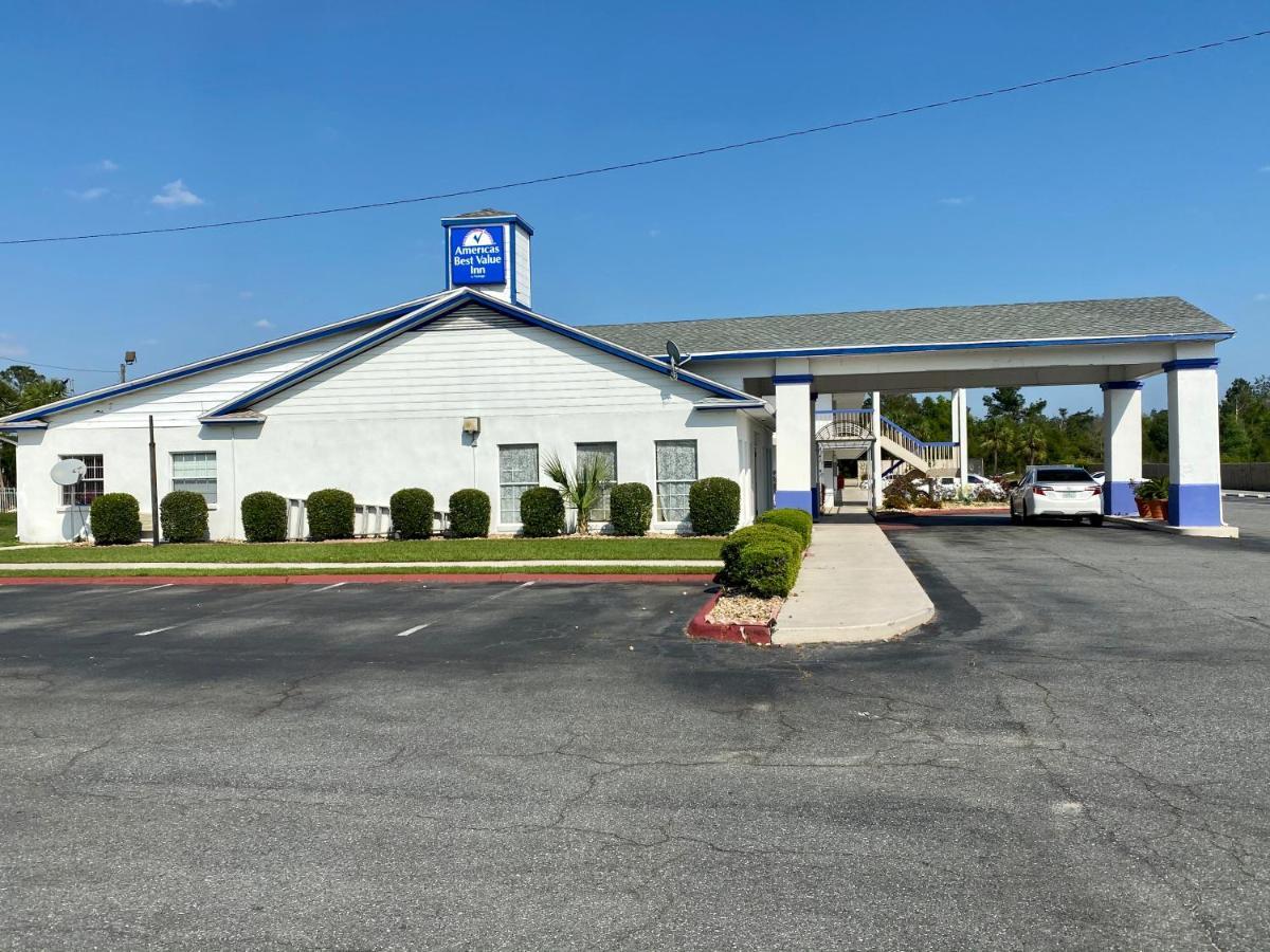 6 Marianna, Fl Hotel
